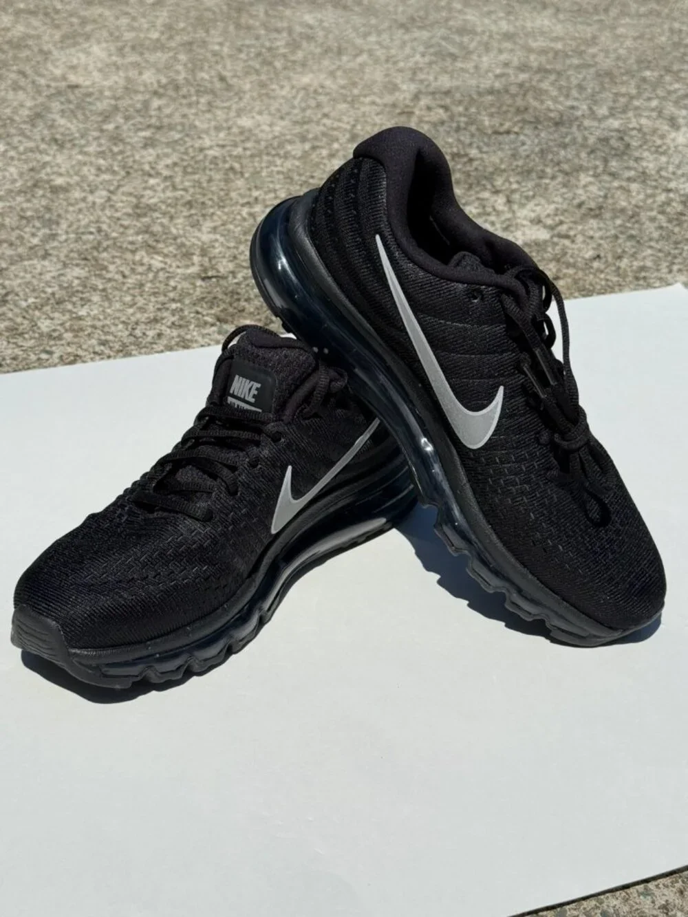NIKE Air Max 2017 Sneaker Women's Size 9 Black
